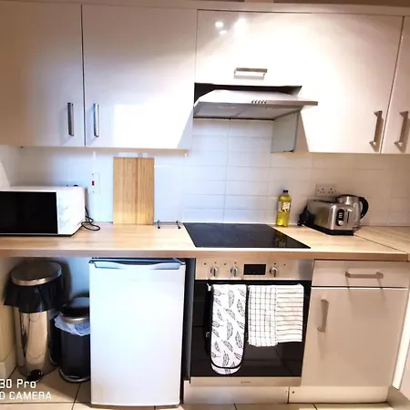 Lejlighed Central Location 2 Bed Apt Fast Wifi & Tv&kitchen